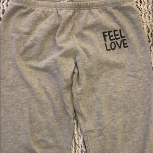 Peace Love World sweatpants gray size xl